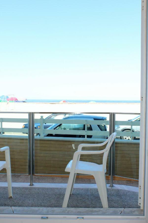 Apartamento Em Frente Ao Mar Costa Nova Ngoại thất bức ảnh